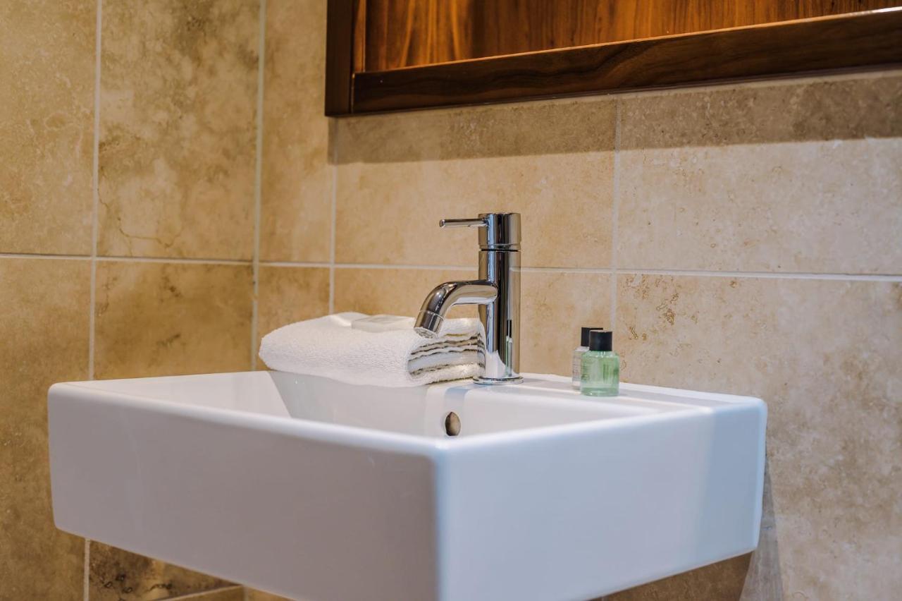 Host & Stay - Waterfront View Liverpool Luaran gambar